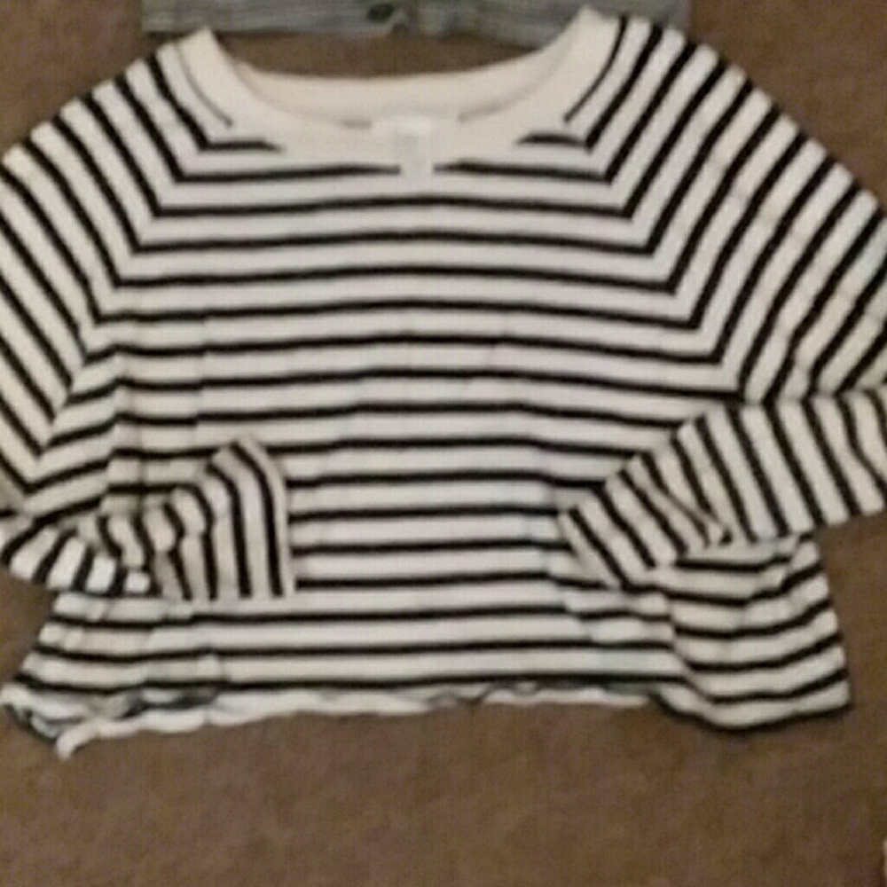 Crop top bundle - Picture 2 of 3
